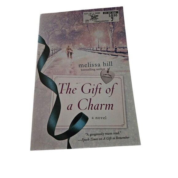 The gift of a charm by Melissa Hill St. Martin's griffin books isbn 978125007714 - Picture 1 of 5